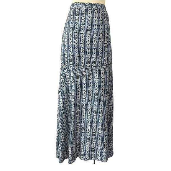 Tolani skirt - Picture 1 of 10